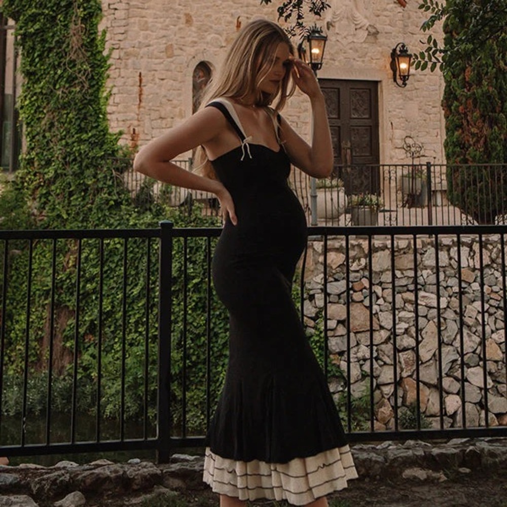 NWT Momyknows Maternity Dress